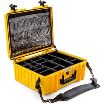 Foto: B&W Outdoor Case 6000 with medical emergency ki yellow