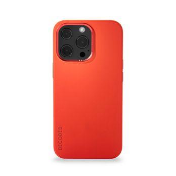 Foto: Decoded Silicone Backcover iPhone 13 Pro Brick Red