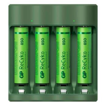 Foto: GP ReCyko B421/85 4-Port USB Ladegerät inkl.4xAAA NiMh 850mAh